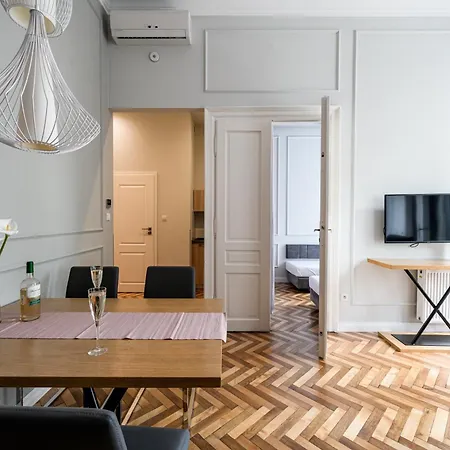 Arts Apartments - Krakow Old Town Room photo