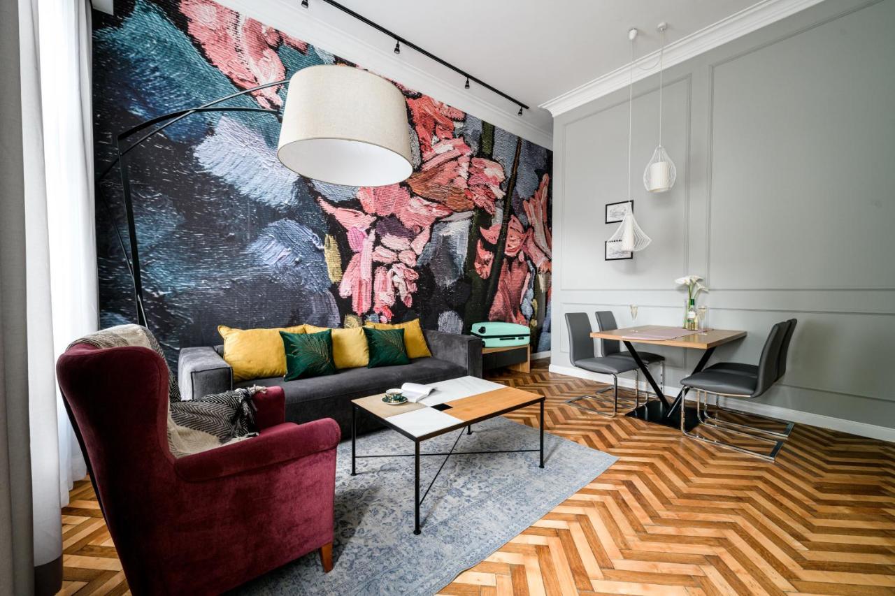 Arts - Old Town Apartament